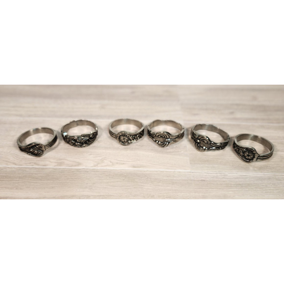 Set of 6 Bent Spoon Metal Napkin Ring Holders Pattern Silverware Handle EUC (25) - Picture 4 of 13